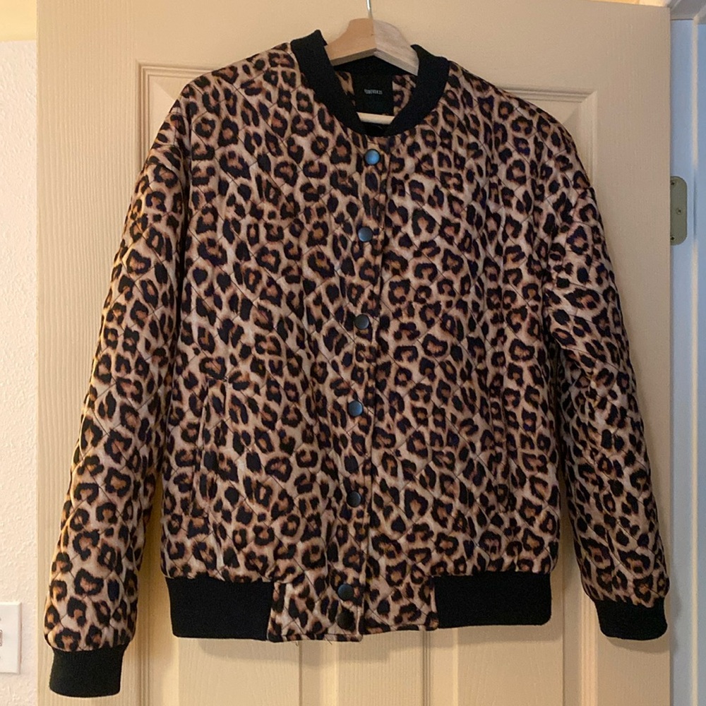 Light Puffer Bomber Jacket